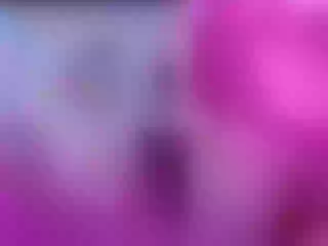 Live sex webcam photo for KateMoss #277524087