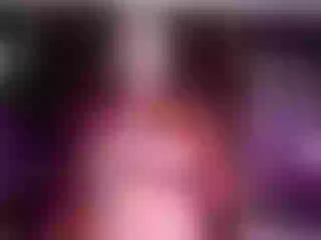 Live sex webcam photo for KateSaenz #273028379