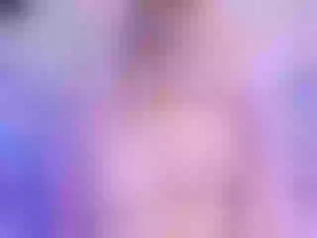 Live sex webcam photo for KateSaenz #273255625