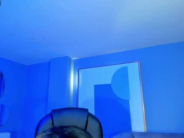 Live sex webcam photo for KateSunder #277105487