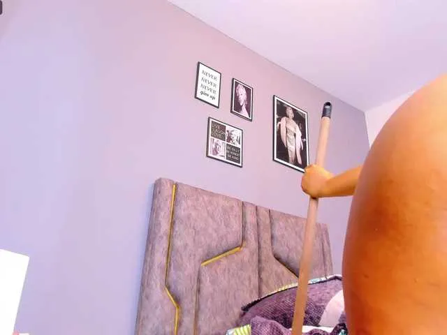 Live sex webcam photo for Katejordan #276241679