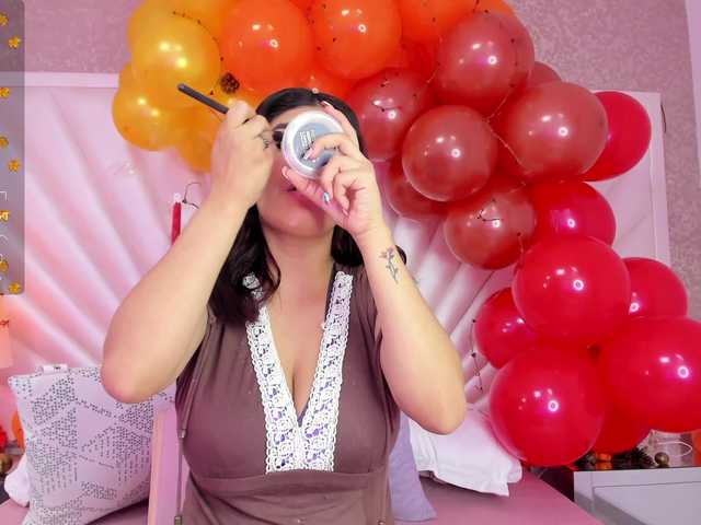 Live sex webcam photo for KatelynReid #276789020