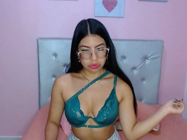 Live sex webcam photo for KaterinDallas #272996294