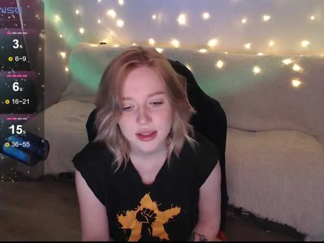 Live sex webcam photo for KaterinaJoyX #277495395