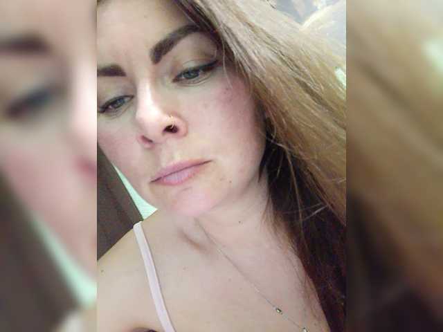 Live sex webcam photo for Katerinagreiz #272908863