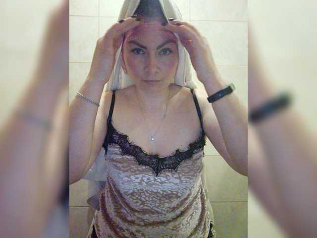 Live sex webcam photo for Katerinagreiz #273108817