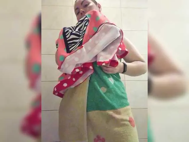 Live sex webcam photo for Katerinagreiz #290988848