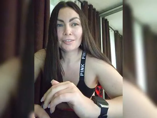 Live sex webcam photo for Katerinagreiz #292228451