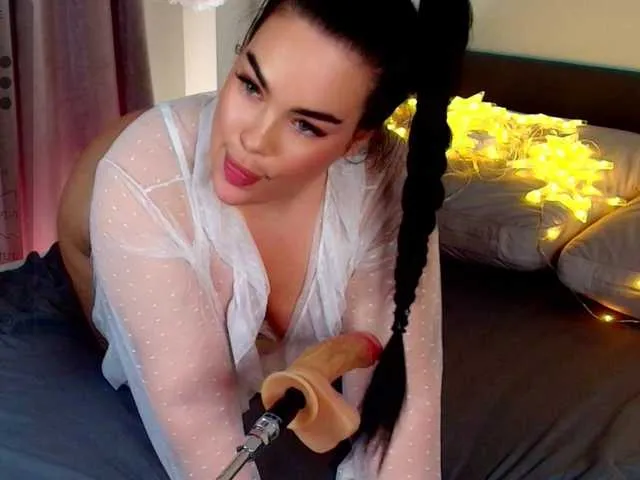Live sex webcam photo for KaterineTailor #291332383