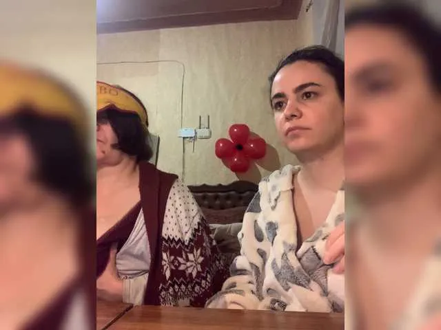 Live sex webcam photo for Katernia48 #272502287