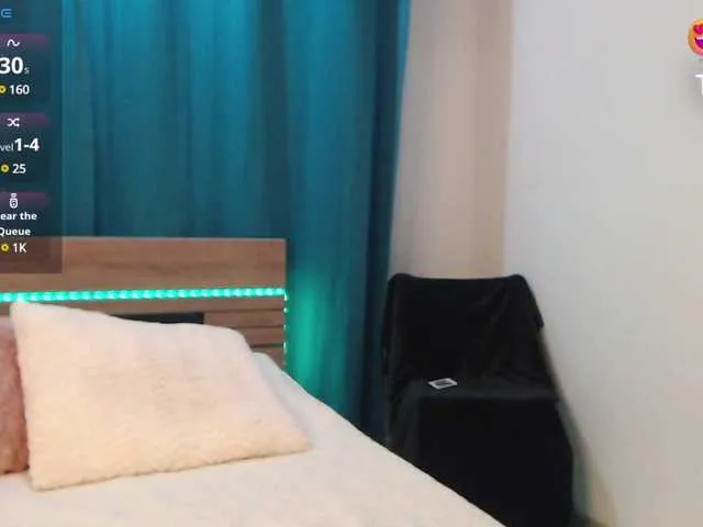 Live sex webcam photo for KateyRivaa #290531281