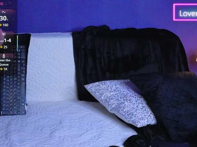 Live sex webcam photo for KateyRivaa #290775912