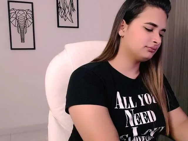 Live sex webcam photo for Kathe-zep #277534381