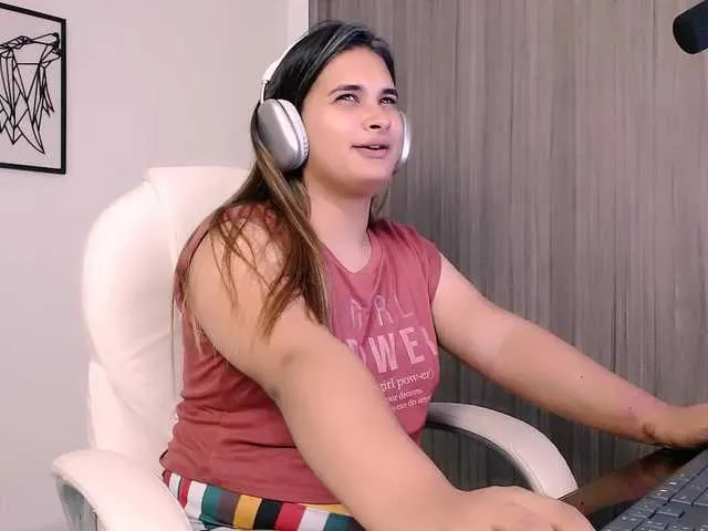 Live sex webcam photo for Kathe-zep #277642254