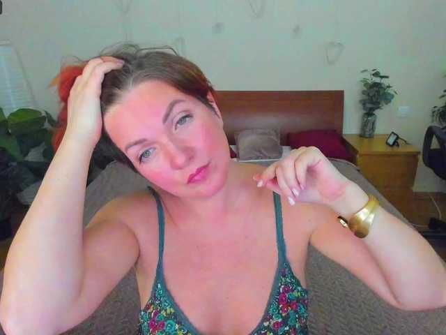 Live sex webcam photo for KatherineArt #290863749