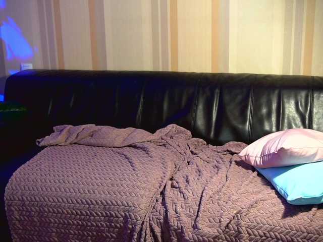 Live sex webcam photo for KatherineArt #290904718