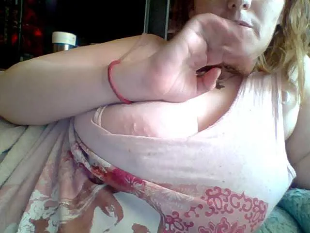 Live sex webcam photo for Kathleen3 #277817589