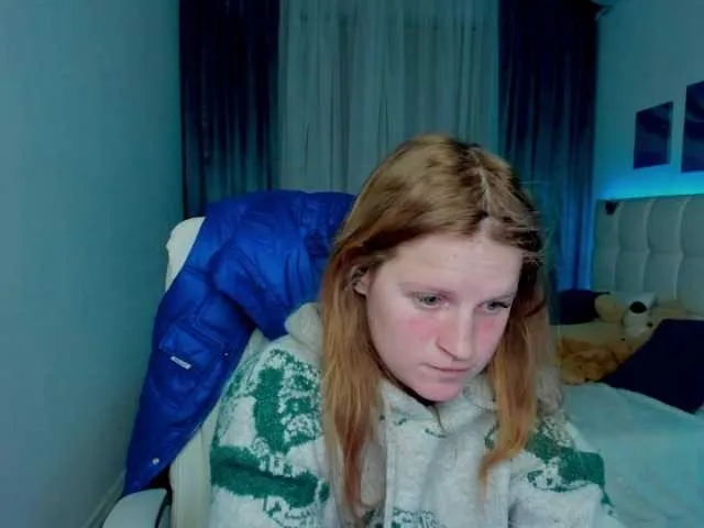 Live sex webcam photo for KathlynHeath #290814619