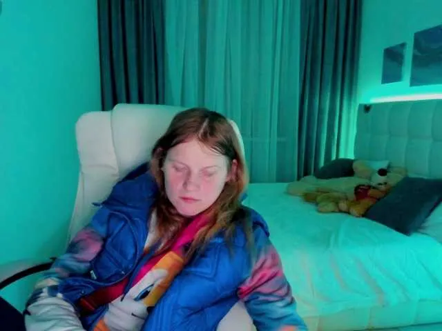 Live sex webcam photo for KathlynHeath #290877368
