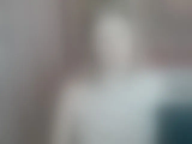 Live sex webcam photo for KathlynHeath #293019838