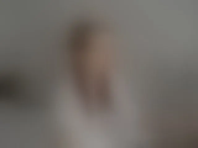 Live sex webcam photo for Kathrine-Meyer #293953116