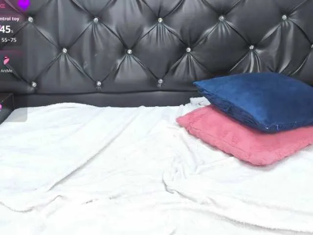 Live sex webcam photo for Katiajones-vc #292139244