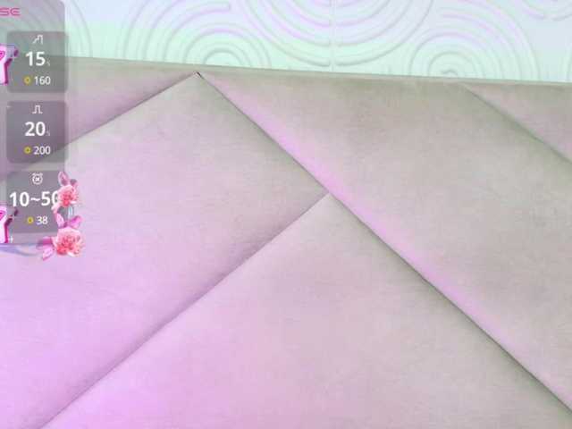 Live sex webcam photo for Katiajones-vc #292363156