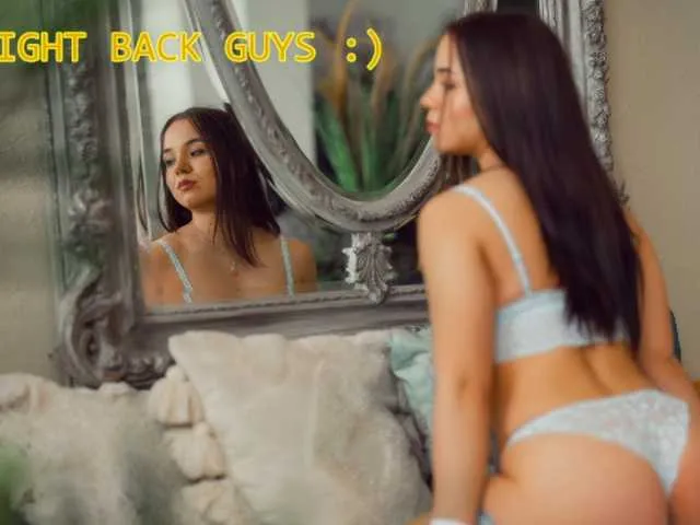 Live sex webcam photo for Katie-Nice #275641079
