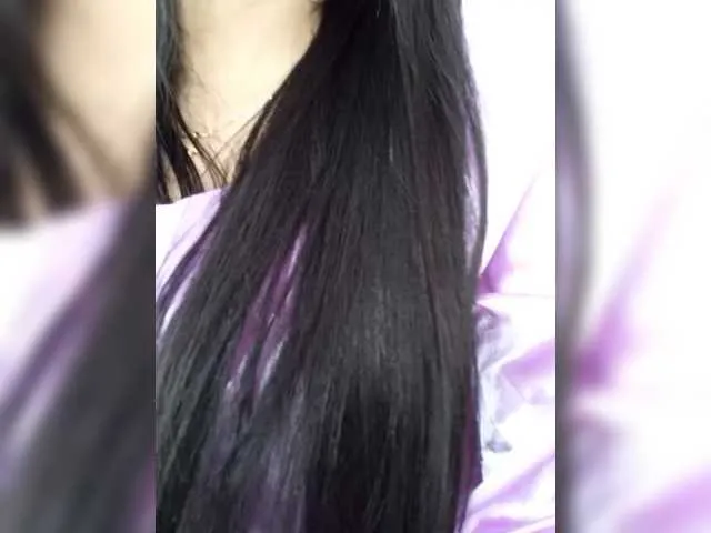 Live sex webcam photo for KatieAdams #290781918