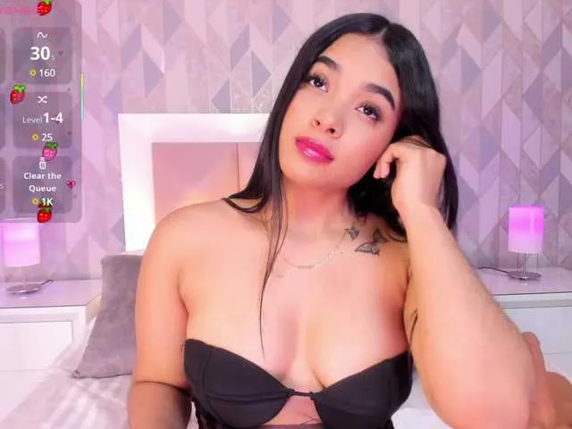 Live sex webcam photo for KatieAdams #291484399