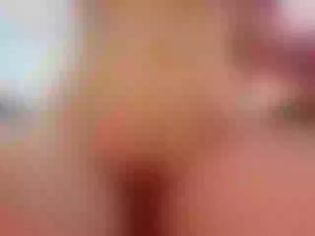 Live sex webcam photo for KatieNolan #271920621