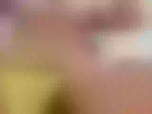 Live sex webcam photo for KatieNolan #271932099