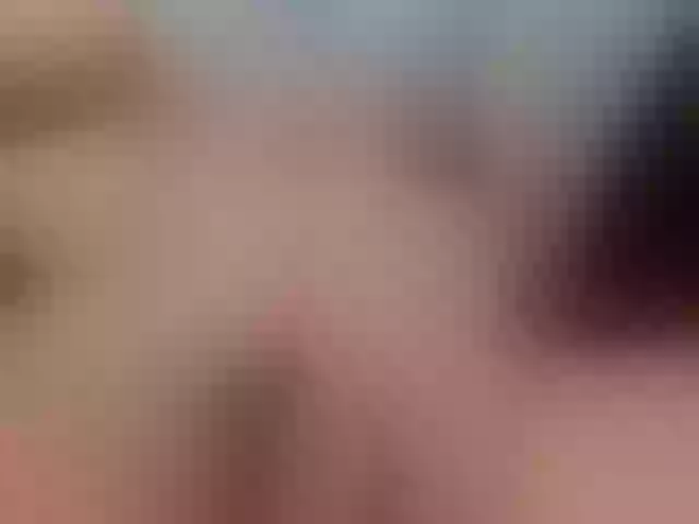 Live sex webcam photo for KatieNolan #272041430