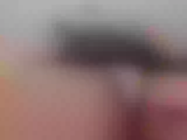 Live sex webcam photo for KatieNolan #272044428