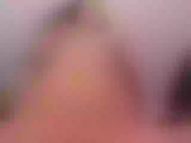 Live sex webcam photo for KatieNolan #272305930