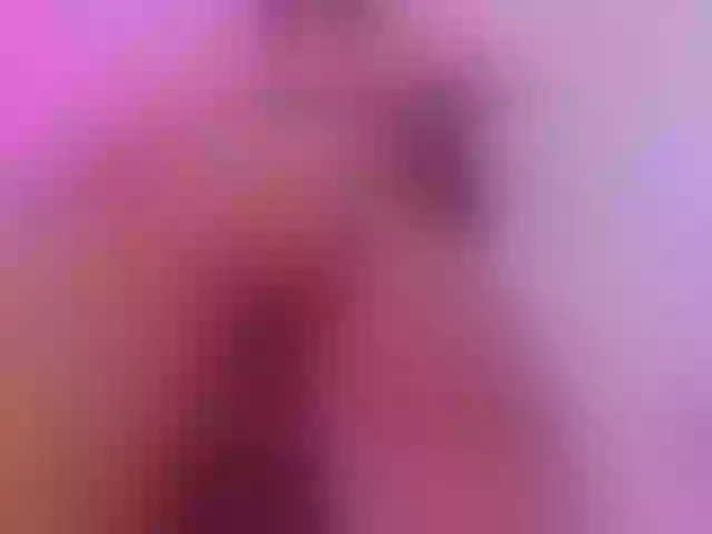 Live sex webcam photo for KatieNolan #272412037