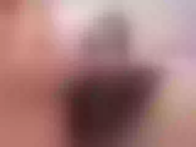 Live sex webcam photo for KatieNolan #272554907