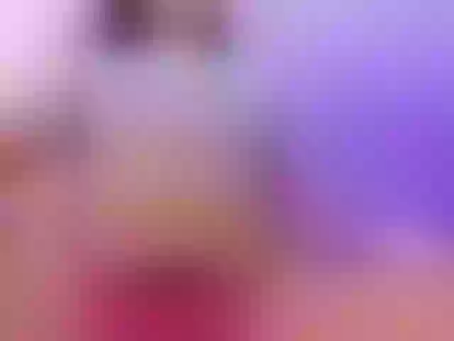 Live sex webcam photo for KatieNolan #272563990