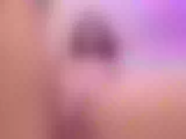 Live sex webcam photo for KatieNolan #272664875