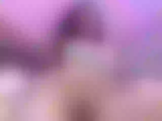 Live sex webcam photo for KatieNolan #272788851