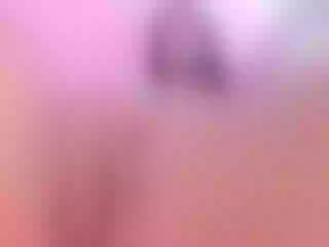 Live sex webcam photo for KatieNolan #272878339