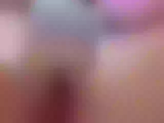 Live sex webcam photo for KatieNolan #272917519