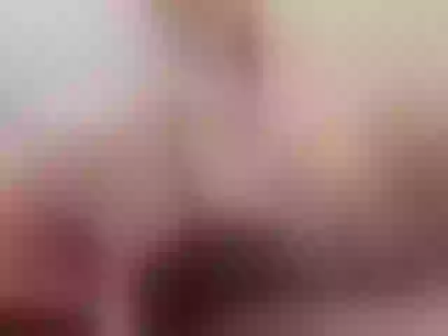 Live sex webcam photo for KatieNolan #273393328