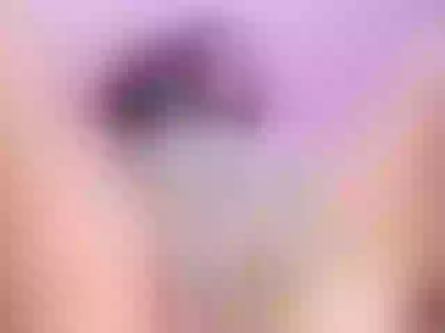 Live sex webcam photo for KatieNolan #273590181