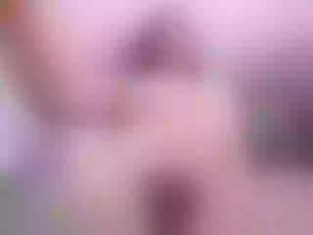Live sex webcam photo for KatieNolan #274211366
