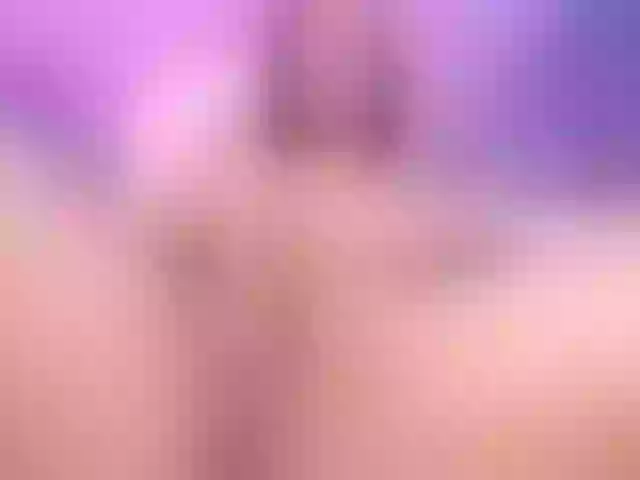 Live sex webcam photo for KatieNolan #274310940
