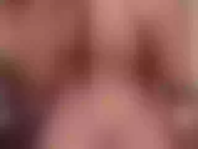 Live sex webcam photo for KatieNolan #275634441