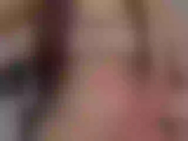 Live sex webcam photo for KatieNolan #275671572