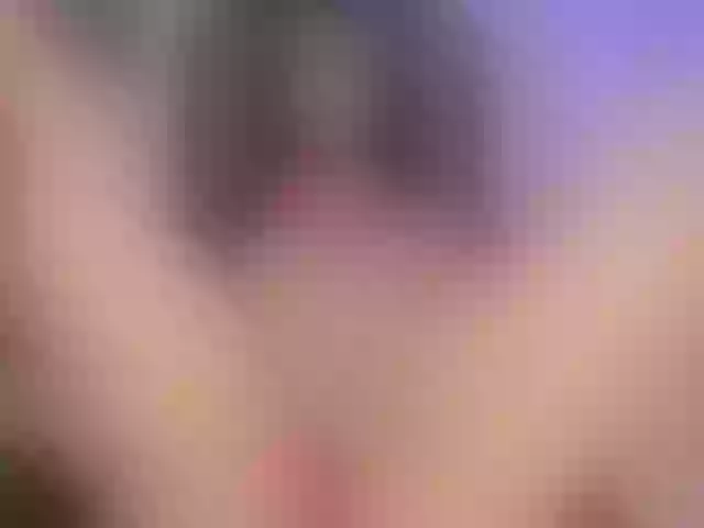 Live sex webcam photo for KatieNolan #276073038