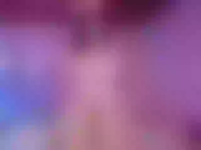 Live sex webcam photo for KatieNolan #276080449